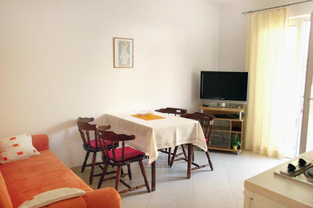 Apartments With A Parking Space Baska Voda, Makarska - 2709 Exterior photo